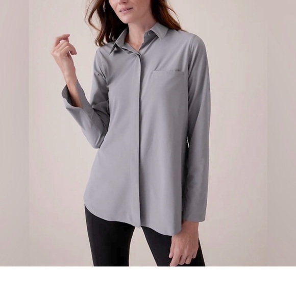 ATHLETA Women’s Dusty Violet Button Down Shirt Size XS NEW - Picture 1 of 12